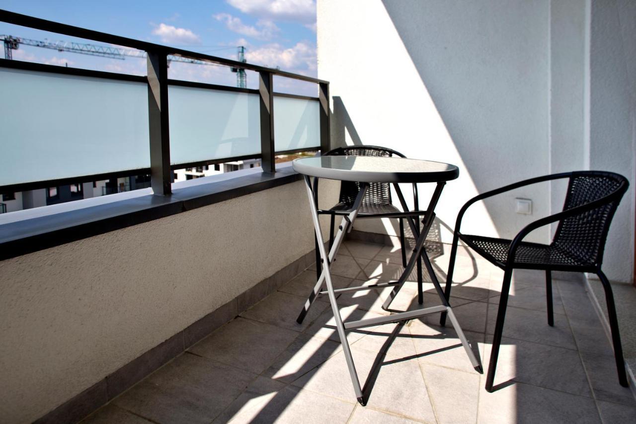 Apartment P&o Serviced Nowy Ursus